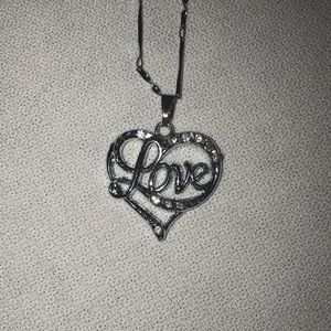 FASHION JEWELRY Love/Heart necklace NWOT